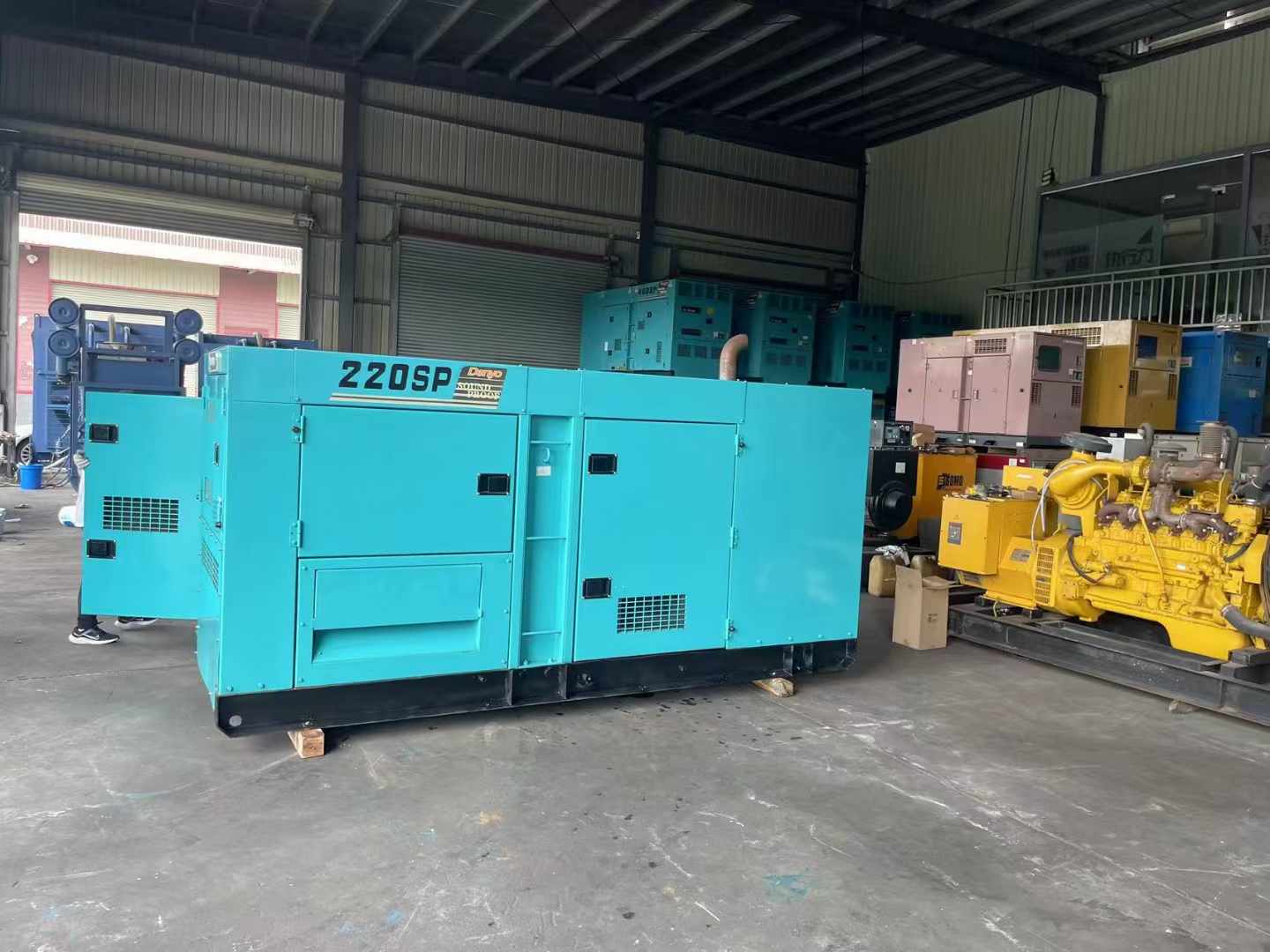 宜昌800kW 柴油发电机的输出电流波动范围是多少？